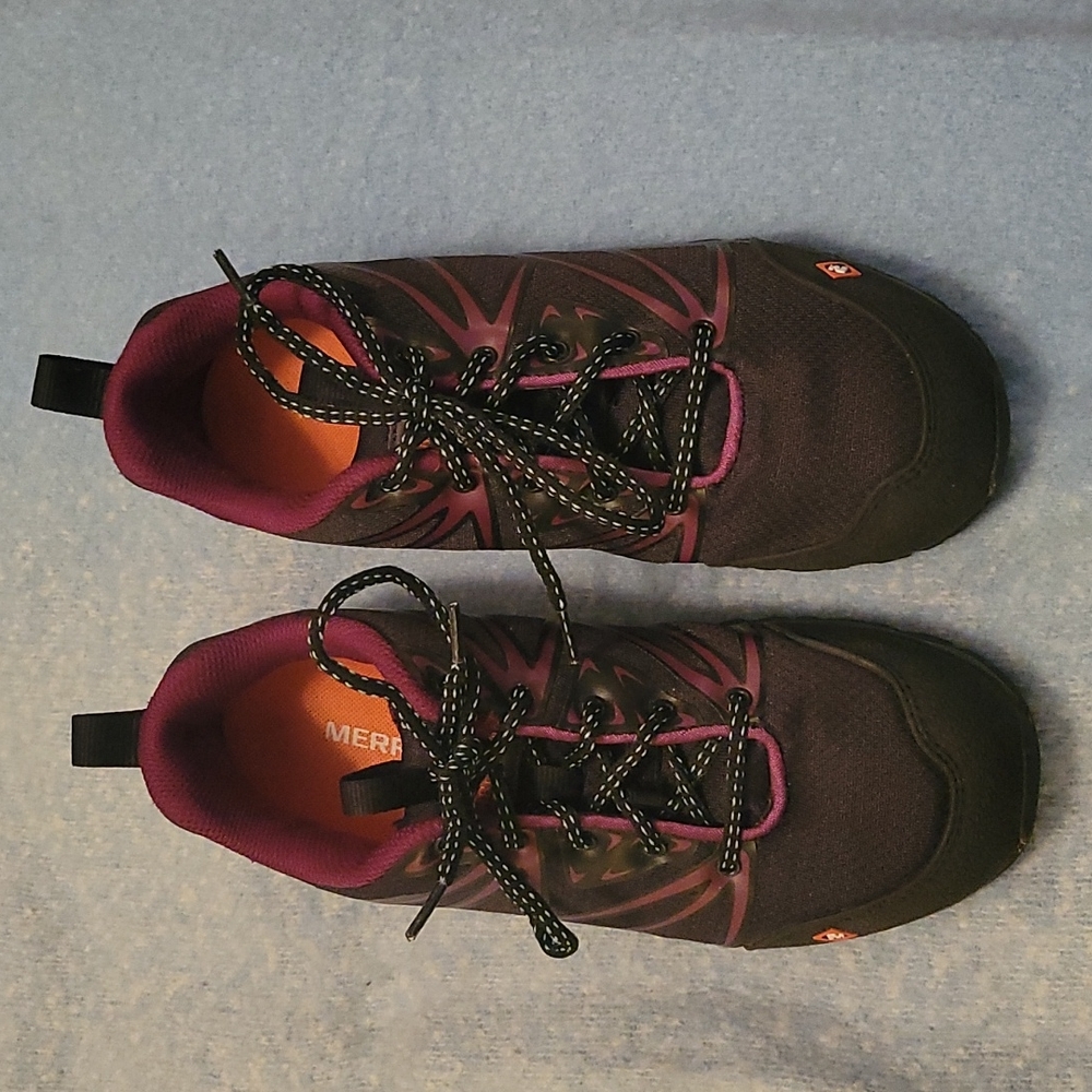 Merrel work shoe